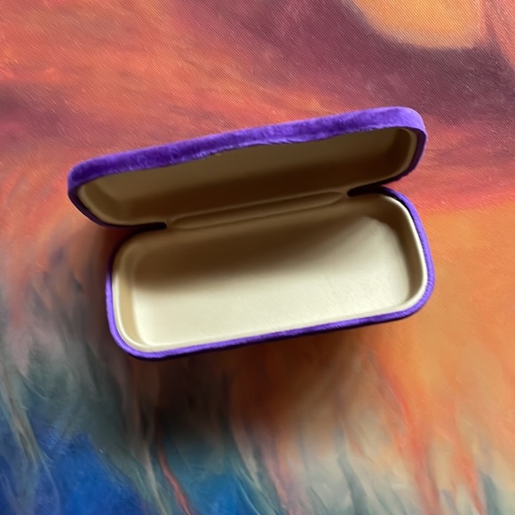 Gucci glasses case - Picture 3 of 4